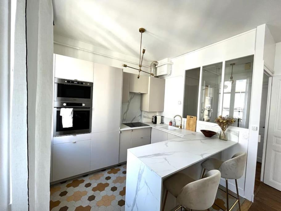 Charmant Appartement Au Centre De 图尔 外观 照片